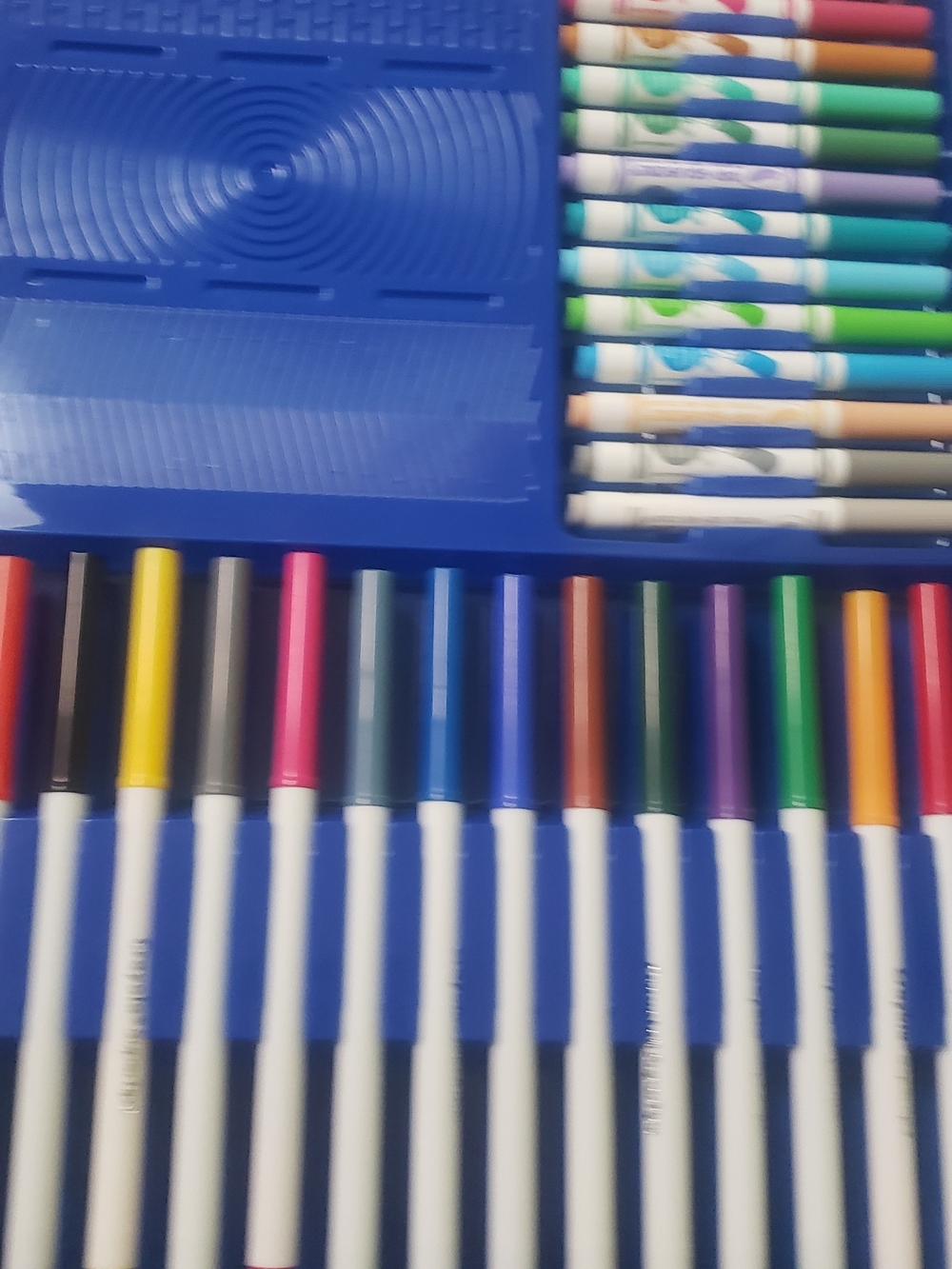 Brand new "Crayola' Imagination Art Set- Crayons, Markers and Colored Pencils - Picture 2 of 11